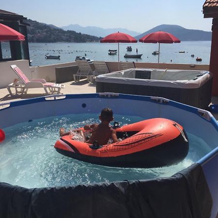 Apartments Adriatico Herceg Novi Ngoại thất bức ảnh