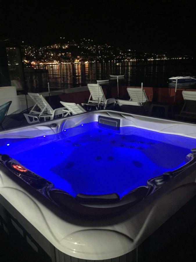 Apartments Adriatico Herceg Novi Ngoại thất bức ảnh